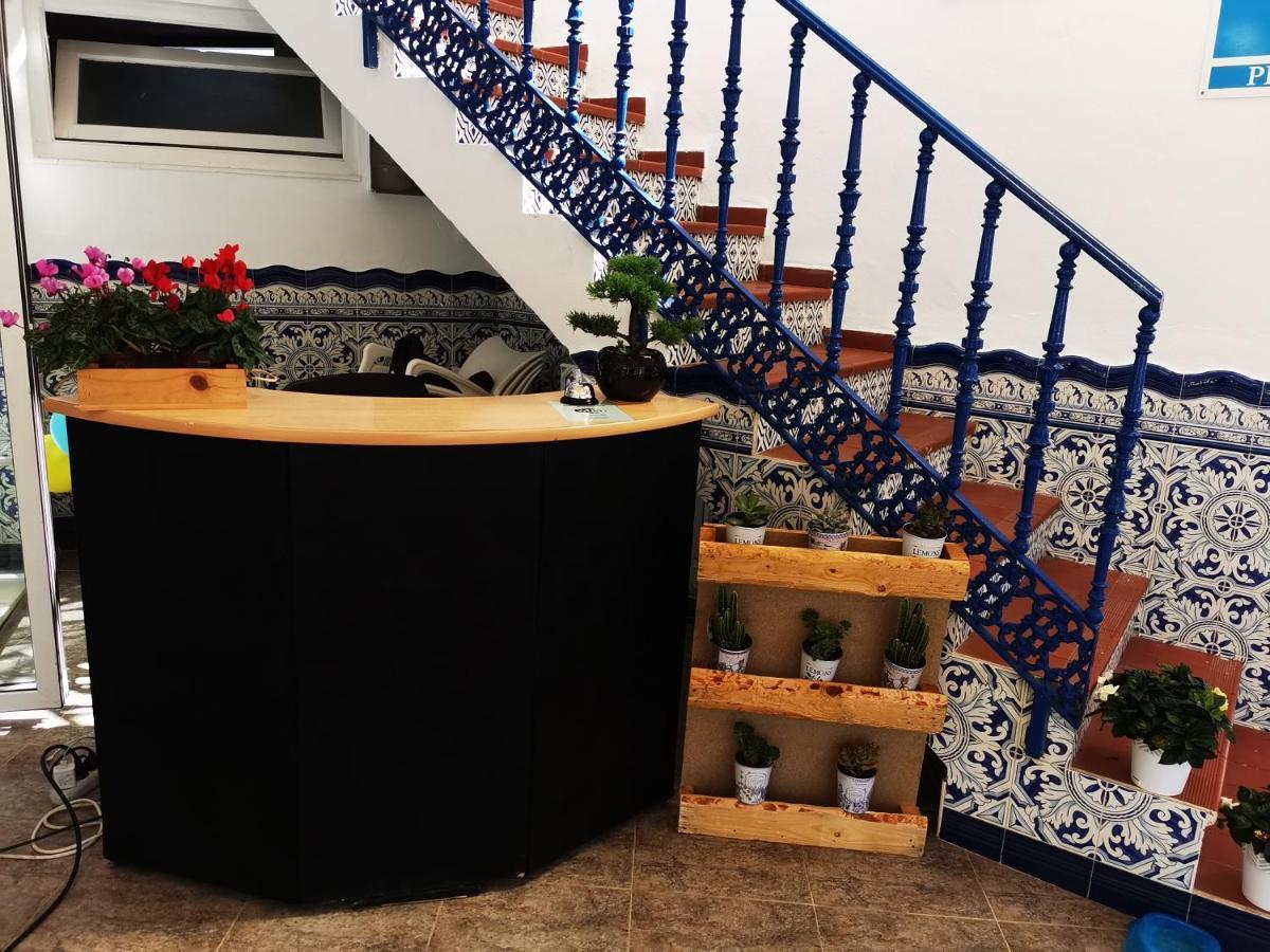 נרחה Hostal Marazul מראה חיצוני תמונה
