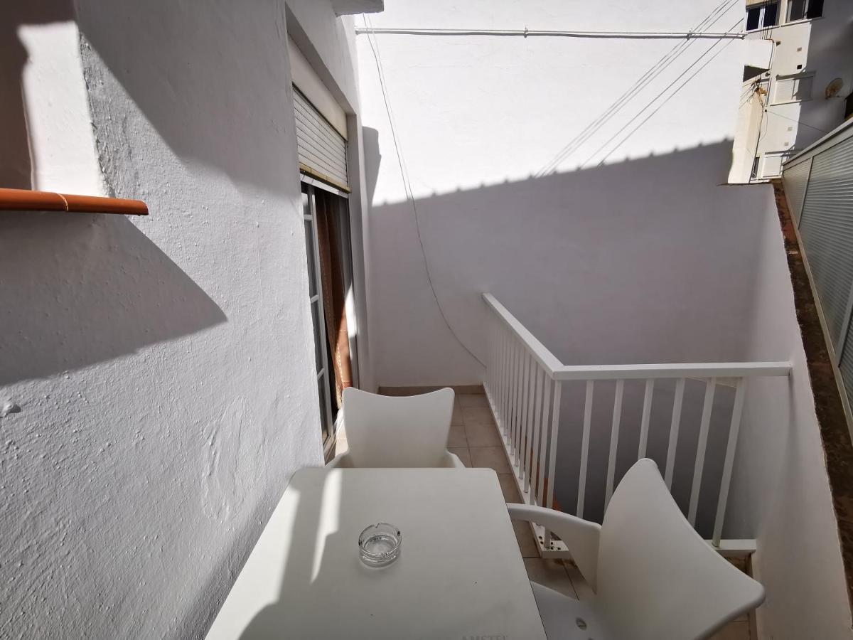 נרחה Hostal Marazul מראה חיצוני תמונה