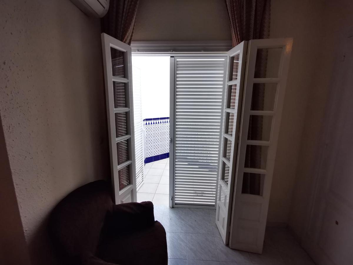 נרחה Hostal Marazul מראה חיצוני תמונה